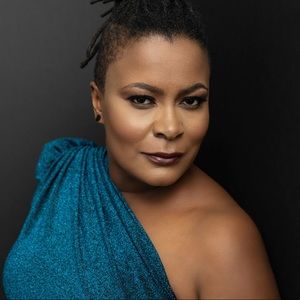 Meet your Posher, Ashanta